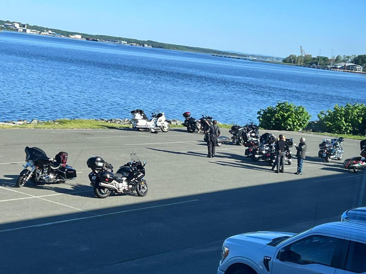 Harbourview Inn And Suites Sydney Luaran gambar